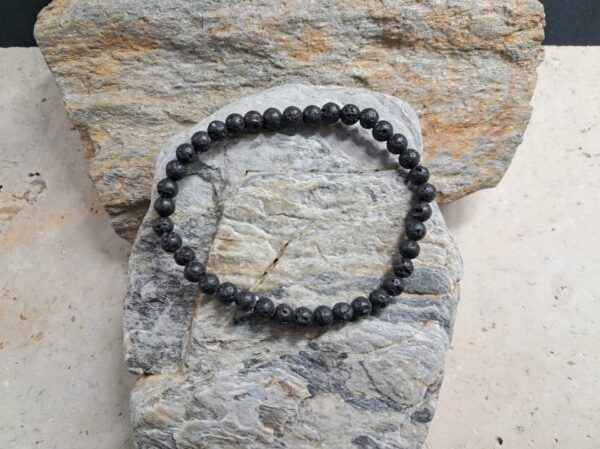 Bracelet pierre de lave perles 4mm