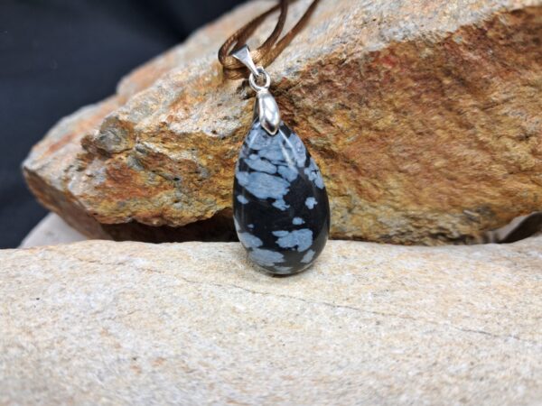 Pendentif goutte obsidienne neige (2.5cm)